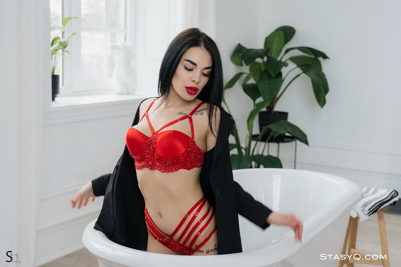 Ирина, 24 года, 5 размер груди